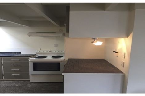 Photo of property in 2a Coniston Avenue, Te Atatu South, Auckland, 0610