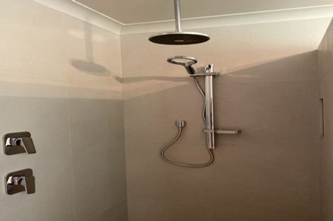 Photo of property in 12a Kaiwaka Road, Waiuku, 2123