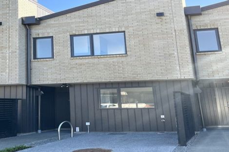 Photo of property in 10/28 Westgate Drive, Westgate, Auckland, 0614