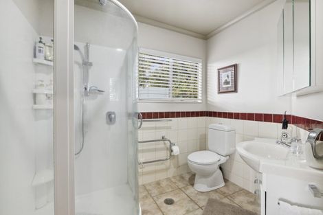 Photo of property in 1/139 Nile Road, Milford, Auckland, 0620