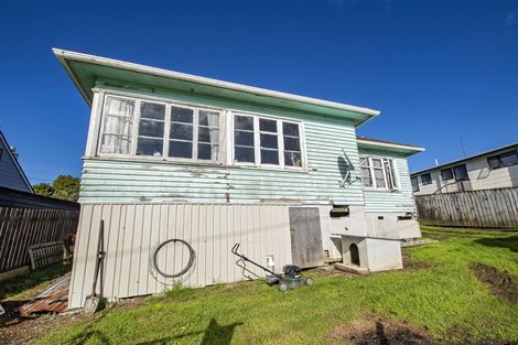 Photo of property in 26 View Road, Hikurangi, 0114