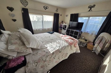 Photo of property in 8 Cheyenne Street, Sockburn, Christchurch, 8042