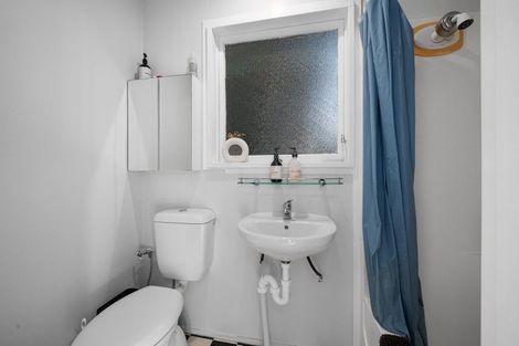 Photo of property in 1/22 Saltburn Road, Milford, Auckland, 0620