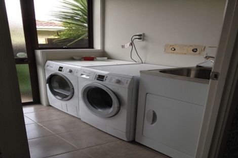 Photo of property in 16 Pyatt Crescent, Saint Johns, Auckland, 1072