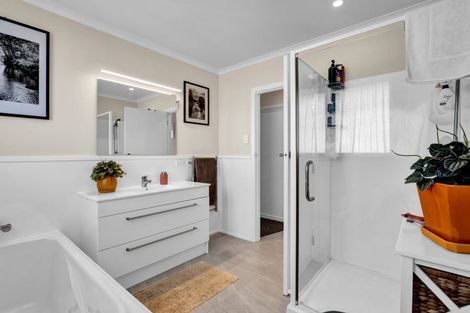 Photo of property in 19 Clearmont Crescent, Blagdon, New Plymouth, 4310