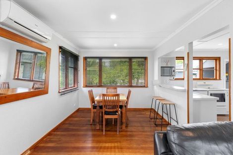 Photo of property in 78 Kirk Street, Otaki, 5512