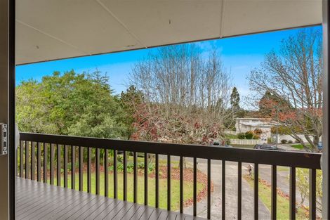 Photo of property in 31 Barlow Place, Chatswood, Auckland, 0626