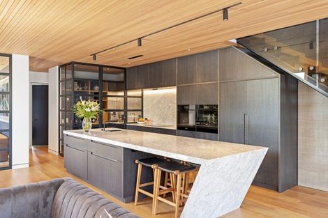 Photo of property in 40 Hewitts Road, Merivale, Christchurch, 8014