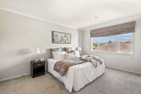 Photo of property in 116 Glendhu Road, Bayview, Auckland, 0629