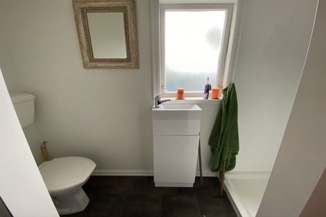 Photo of property in 11 Glentworth Street, Eltham, 4322