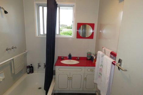 Photo of property in 19 Nevis Crescent, Grasmere, Invercargill, 9810