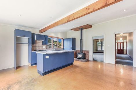 Photo of property in 24 Devon Street, Picton, 7220