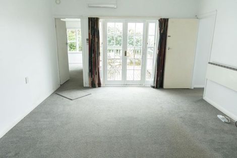 Photo of property in 119 Wadestown Road, Wadestown, Wellington, 6012