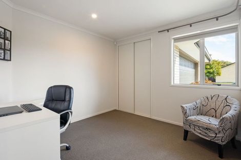 Photo of property in 26 Whitney Place, Rototuna North, Hamilton, 3210