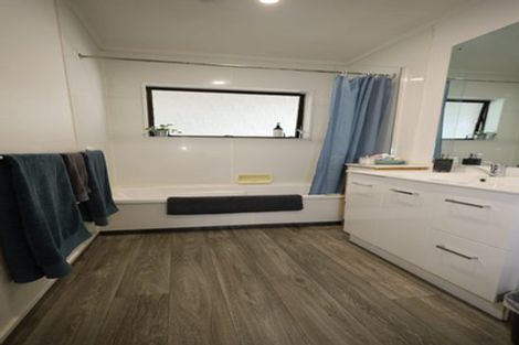 Photo of property in 15 Topaz Drive, Papamoa Beach, Papamoa, 3118