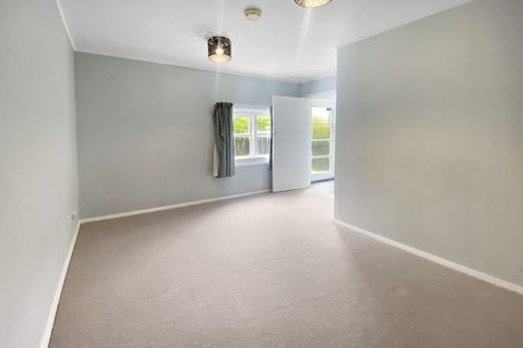 Photo of property in 3 Montgomery Avenue, Karori, Wellington, 6012