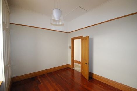 Photo of property in 128 Elizabeth Street, Mount Victoria, Wellington, 6011