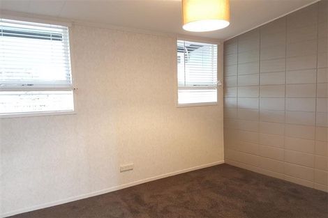 Photo of property in 10 Clendon Court, Roslyn, Palmerston North, 4414