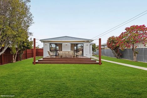 Photo of property in 42 Wyn Street, Hoon Hay, Christchurch, 8025