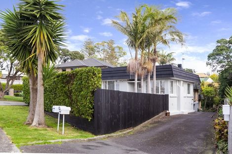 Photo of property in 1/44 Sale Street, Cockle Bay, Auckland, 2014