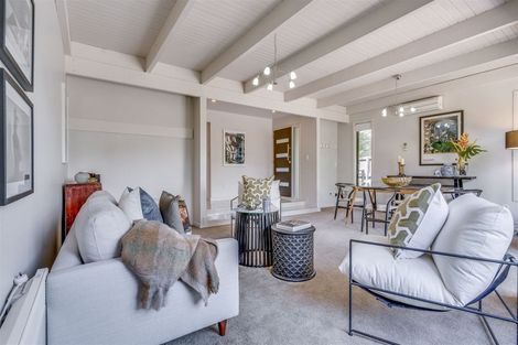 Photo of property in 1/52 Aikmans Road, Merivale, Christchurch, 8014