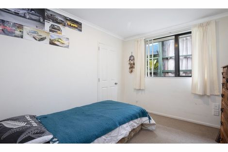 Photo of property in 71 Riverside Drive, Waiuku, 2123