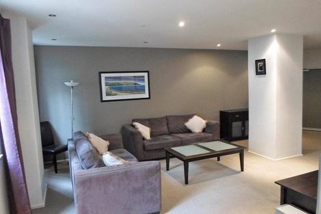 Photo of property in The Quay, 2/332b1 Lambton Quay, Wellington Central, Wellington, 6011