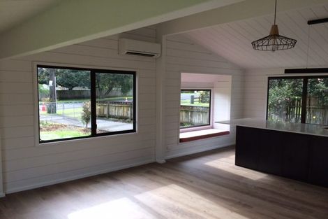 Photo of property in 11 Hyde Road, Clevedon, Papakura, 2582