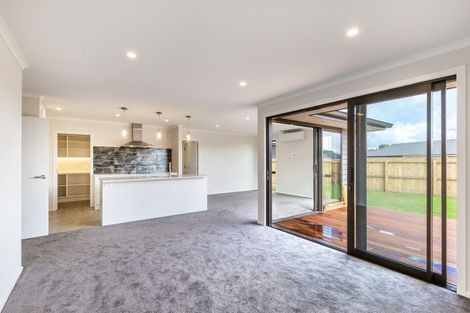 Photo of property in 18 Tawhai Crescent, Wharewaka, Taupo, 3330