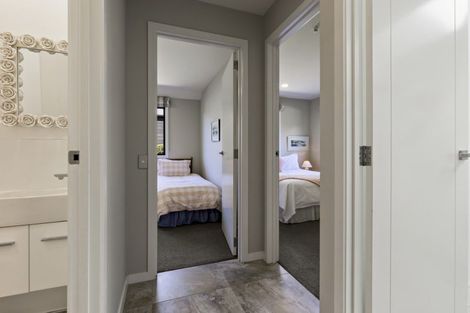 Photo of property in 8 Orford Drive, Jacks Point, Queenstown, 9371