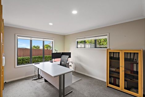 Photo of property in 157e Hobsonville Road, West Harbour, Auckland, 0618