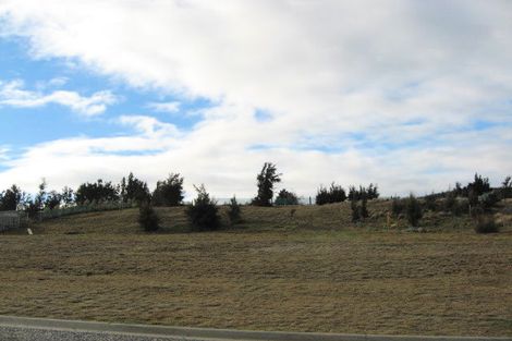 Photo of property in 14 Mount Gold Place, Wanaka, 9305