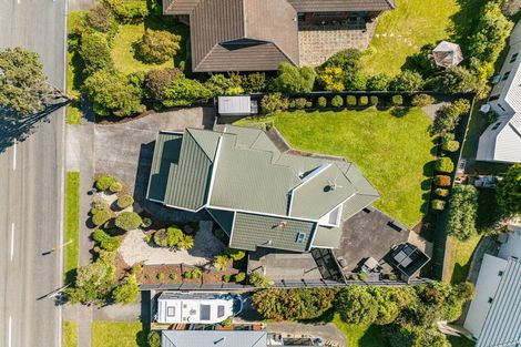 Photo of property in 21 Joseph Banks Drive, Whitby, Porirua, 5024