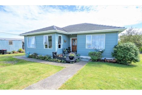 Photo of property in 5 Pearce Street, Bluff, 9814