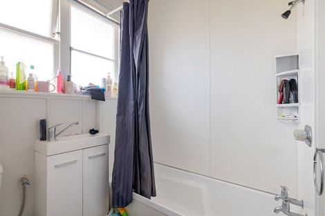 Photo of property in 112 Forest Lake Road, Forest Lake, Hamilton, 3200