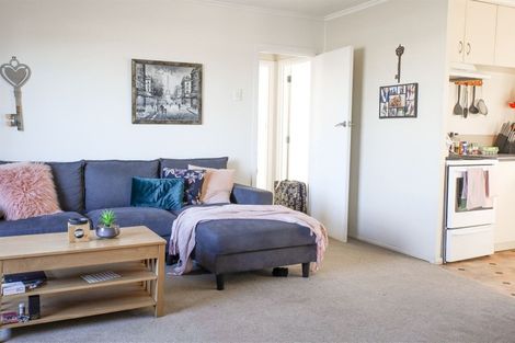 Photo of property in 2 Clarence Cox Crescent, Pirimai, Napier, 4112