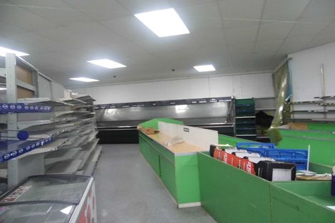 Photo of property in 1a Triangle Road, Massey, Auckland, 0614