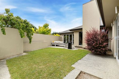 Photo of property in 4 Ada Place, Lake Hayes, Queenstown, 9304