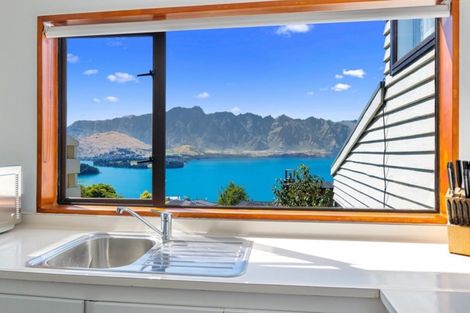 Photo of property in 22a Richards Park Lane, Fernhill, Queenstown, 9300