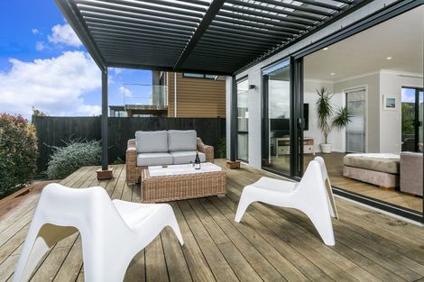 Photo of property in 6 Tai Crescent, Hobsonville, Auckland, 0616