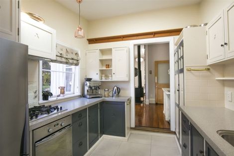 Photo of property in 1 Malcolm Avenue, Cashmere, Christchurch, 8022