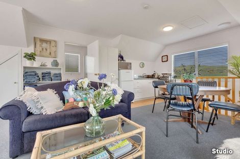 Photo of property in 16 Rostrevor Place, Tihiotonga, Rotorua, 3015