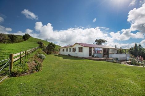 Photo of property in 398 Ruapuke Road, Raglan, 3296