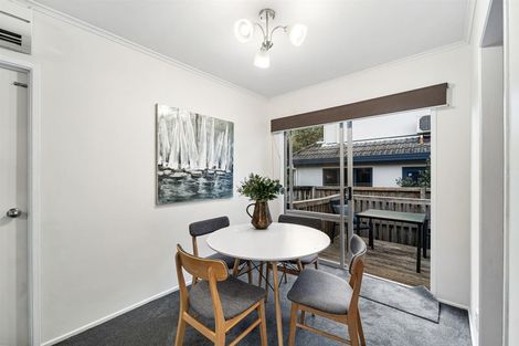 Photo of property in 2/156 Nile Road, Milford, Auckland, 0620