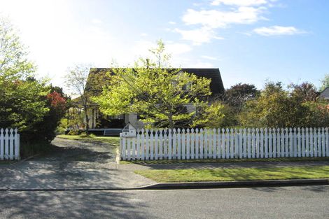 Photo of property in 8 Moreland Place, Mapua, 7005