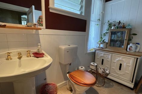 Photo of property in 30 Rhodes Street, Waimate, 7924