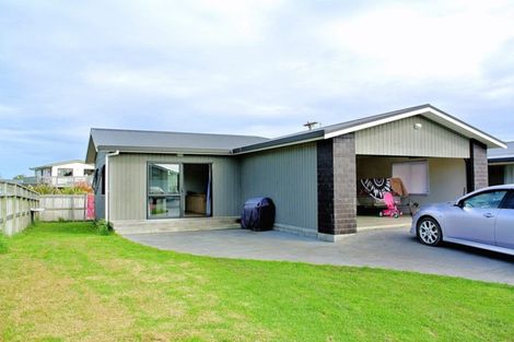 Photo of property in 64a Virtue Crescent, Karikari Peninsula, 0483