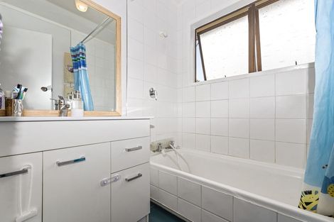 Photo of property in 16 Milton Grove, Owhata, Rotorua, 3010