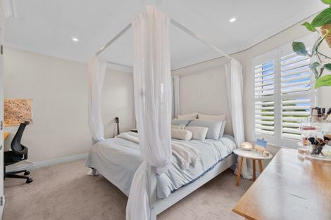 Photo of property in 43b Stanley Road, Stanley Point, Auckland, 0624