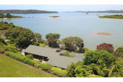 Photo of property in 71 Rangitane Loop Road, Kerikeri, 0294